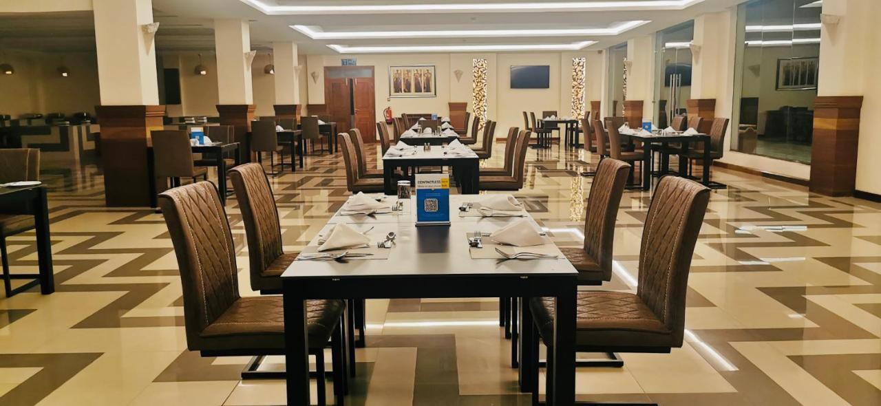 Kampala Nile Resort Seeta Екстериор снимка