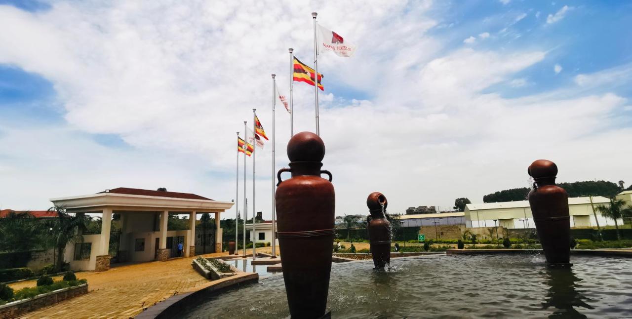 Kampala Nile Resort Seeta Екстериор снимка